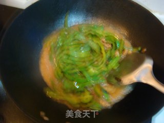 菜椒丝炒肉丝的做法步骤：5