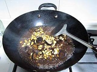 黄豆炖香菇的做法步骤：10