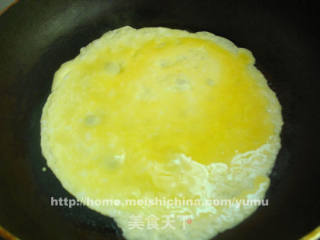 【蒸虾卷】的做法步骤：2