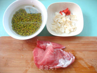 【绿豆百合瘦肉羹】的做法步骤：1
