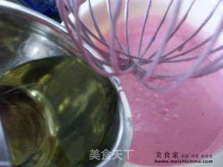 羞答答的粉红@@自制火龙果小蛋糕的做法步骤：7