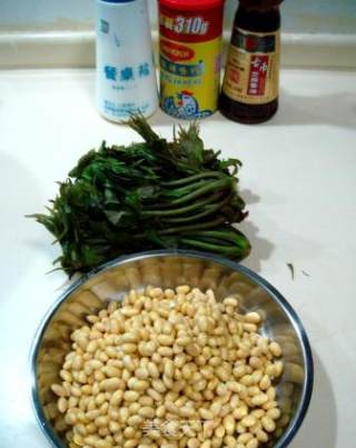 美味小菜“香椿豆”的做法步骤：1