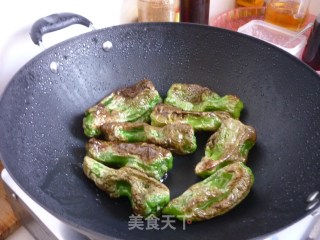 油泼青椒的做法步骤：4