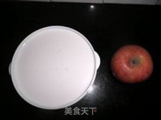 水果酸奶-----苹果粒酸奶的做法步骤：1