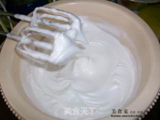 红枸戚风的做法步骤：10