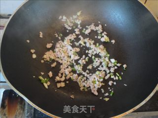【飞禽走兽】肉末菠萝的做法步骤：6