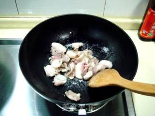 家常小炒“蚝油蘑菇肉片”的做法步骤：9