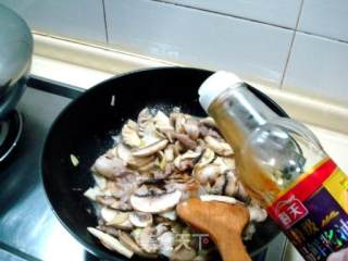 家常小炒“蚝油蘑菇肉片”的做法步骤：13