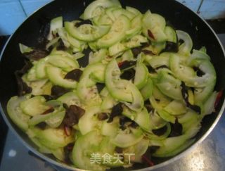 黑木耳炒青瓜的做法步骤：7