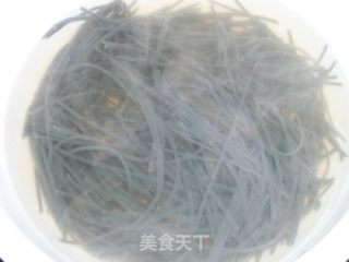 【老桃七厨房】酸辣美味蕨根粉的做法步骤：4