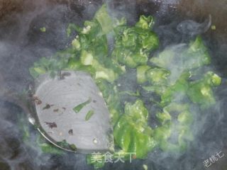 【老桃七厨房】酸辣美味蕨根粉的做法步骤：7