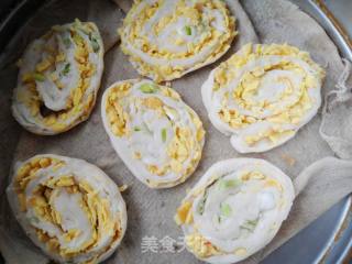香煎鸡蛋葱油卷的做法步骤：8