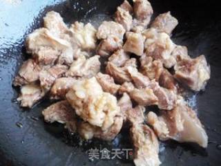 土豆烧牛肉的做法步骤：4