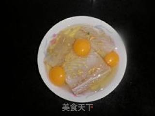 改变常规做法------咸鳗鱼蒸蛋的做法步骤：4