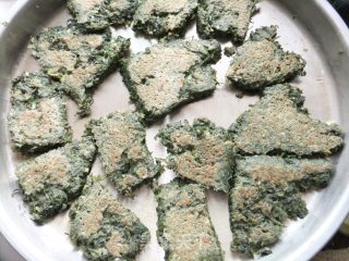 煎白蒿的做法步骤：9