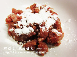 江西瓦罐煨汤——香菇肉饼汤的做法步骤：1