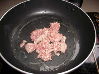 肉“沫”茄干的做法步骤：2