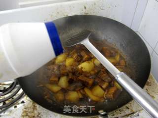红烧肉的做法步骤：12