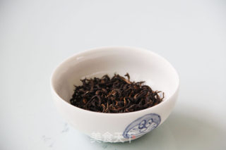 午后滇红玫瑰奶茶的做法步骤：2
