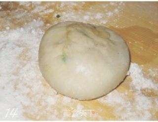 第一次学做葱油饼的做法步骤：14