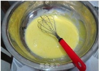 草莓酱蛋糕卷的做法步骤：2