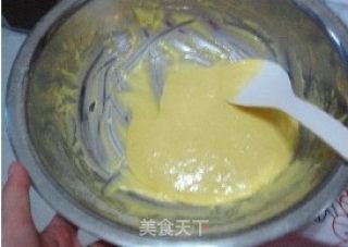 草莓酱蛋糕卷的做法步骤：4