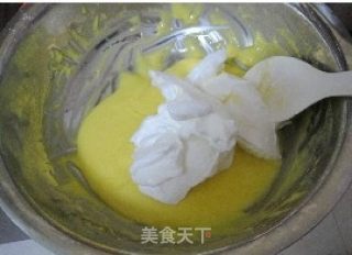 草莓酱蛋糕卷的做法步骤：6