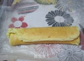 草莓酱蛋糕卷的做法步骤：13