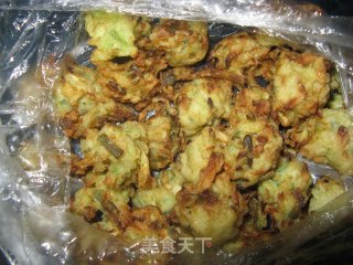 菠菜丸子汤的做法步骤：1