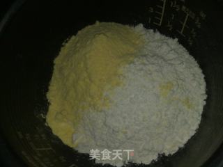 电饭锅版发糕-简单易做的做法步骤：1