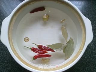 【泥鳅芋仔煲】的做法步骤：1