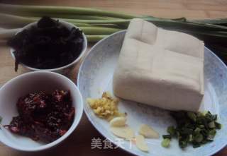 家常豆腐的做法步骤：1