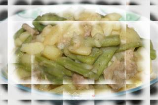 土豆焖油豆角的做法步骤：6