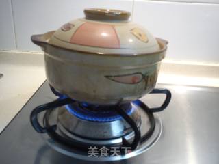 春天里之幸福晚餐——腊味煲仔饭的做法步骤：2
