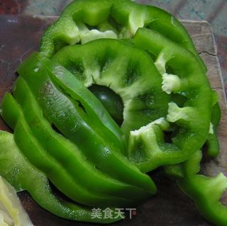 咸菜炒猪肚的做法步骤：3