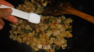 双椒藕丁的做法步骤：9