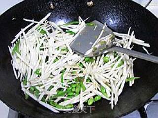 茭白炒肉丝的做法步骤：7