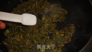 香椿炒鸡蛋的做法步骤：6