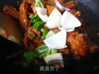 咸甜口味—无锡排骨的做法步骤：7