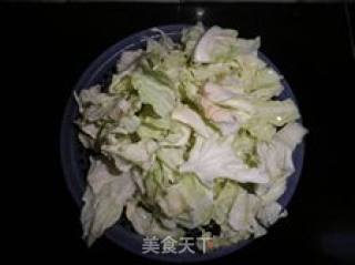 【花样包菜】手撕包菜的做法步骤：1