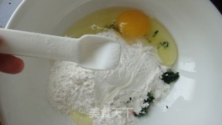 荠菜蛋饼的做法步骤：6