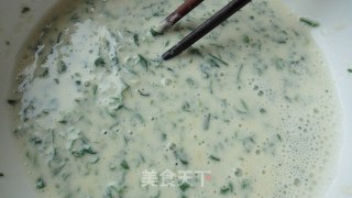 荠菜蛋饼的做法步骤：8