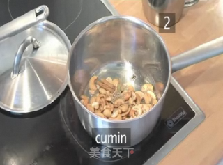 正宗东南亚肉饭的做法步骤：3