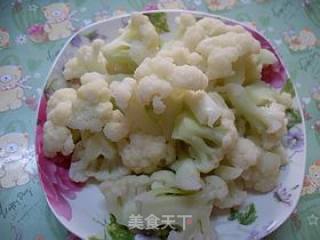 菜花烧鸡翅——美味的搭配的做法步骤：3