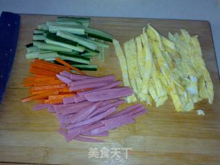 【花样包菜】什锦粉丝包菜卷的做法步骤：3