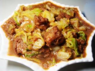【花样包菜】--回锅排骨包菜的做法步骤：7