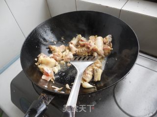 蒜仔鸡肉烧小土豆的做法步骤：6