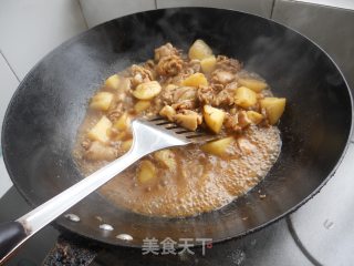 蒜仔鸡肉烧小土豆的做法步骤：10