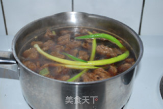 红烧牛肉意面的做法步骤：6