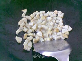 【花样包菜】--大盆饭之【包菜腊肠饭】的做法步骤：5